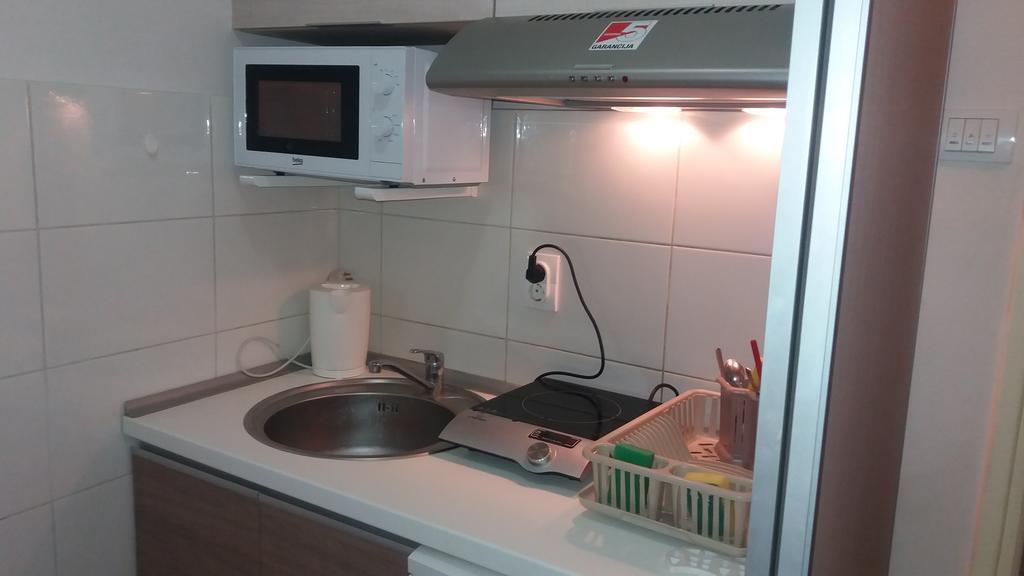 Apartments Sofija Nisz Zewnętrze zdjęcie