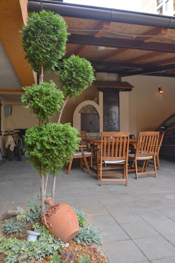 Apartments Sofija Nisz Zewnętrze zdjęcie