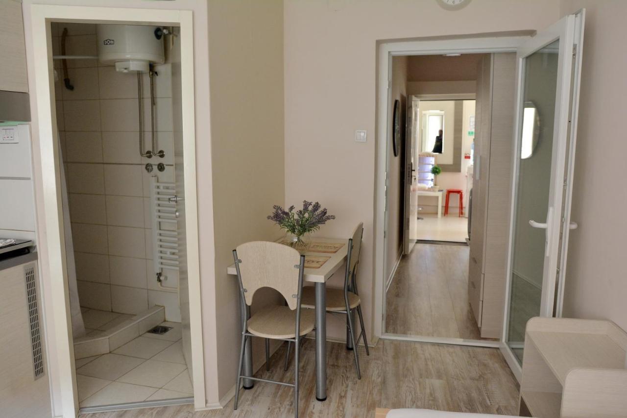 Apartments Sofija Nisz Zewnętrze zdjęcie
