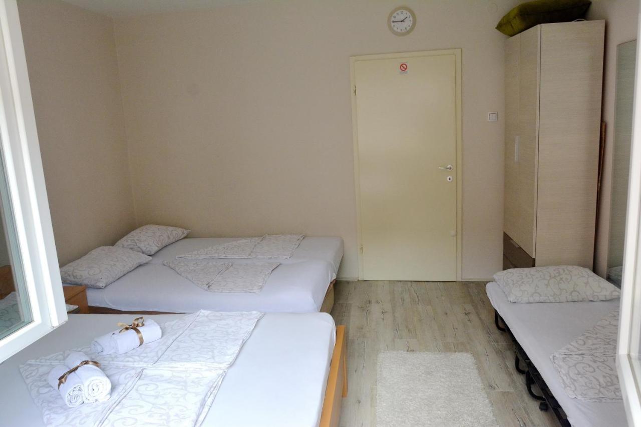 Apartments Sofija Nisz Zewnętrze zdjęcie