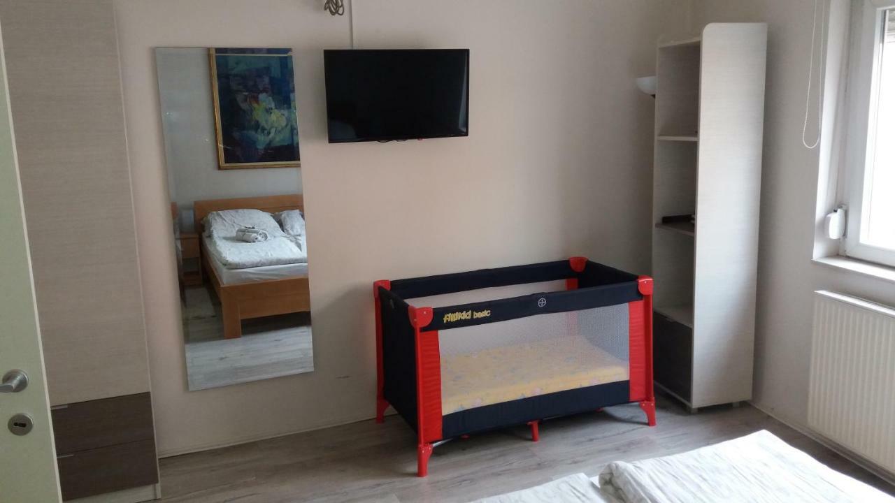 Apartments Sofija Nisz Zewnętrze zdjęcie